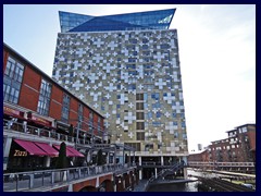 Worcester and Birmingham Canal 34 - The Cube.JPG